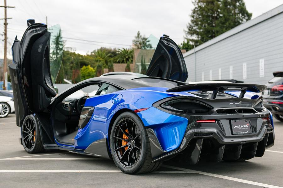  McLaren 600LT Vega Blue 2019 года  (фото 14 из 36)